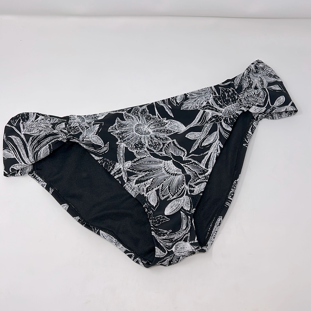 Time and Tru Black White Floral Print Bikini Bottoms Size XL 16-18